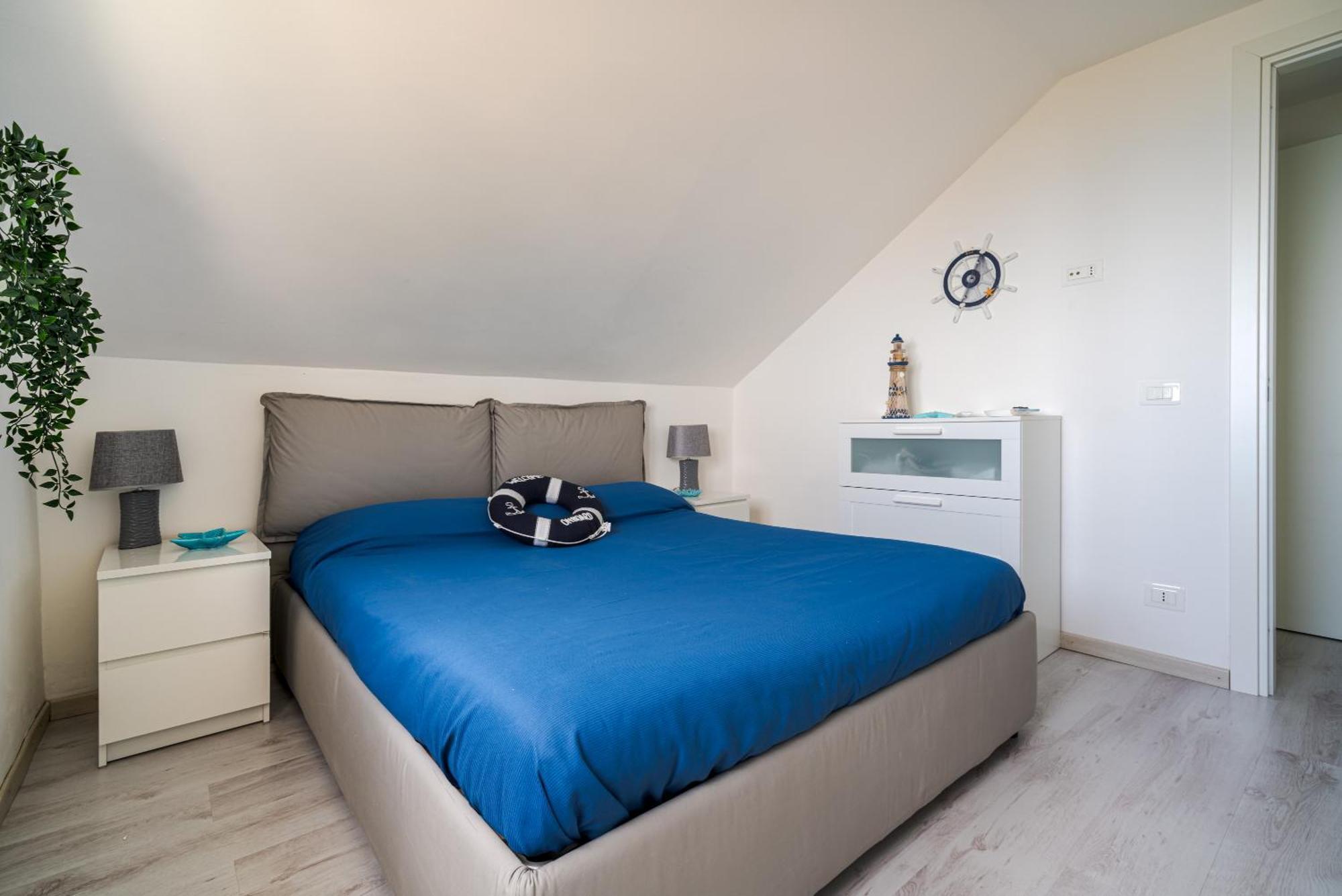 La Goccia Sul Mare Apartman Letojanni Kültér fotó